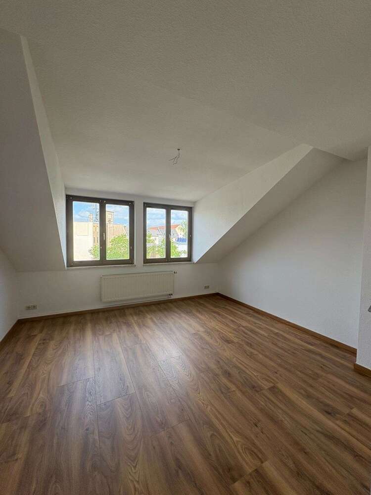 Wohnung zum Mieten in Plauen 395 € 85 m²