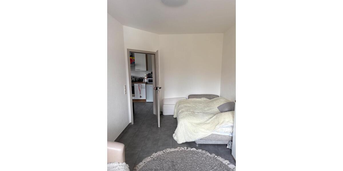 Etagenwohnung Trier Kürenz - 1 Zimmer, 35 m&sup2;, 700&euro; | Angebot:25900688