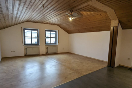 Wohnung zum Mieten in Tann 400 € 39.74 m²