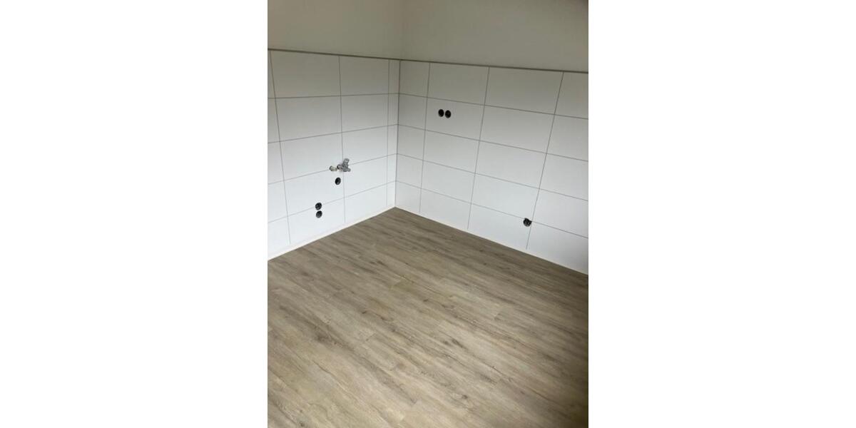 Etagenwohnung Siegen - 3 Zimmer, 86 m&sup2;, 860&euro; | Angebot:24901800