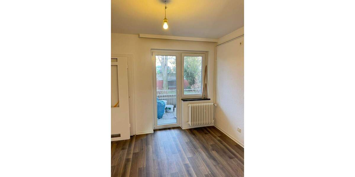 Etagenwohnung Hildesheim Mitte - 4 Zimmer, 100 m&sup2;, 850&euro; | Angebot:25667976