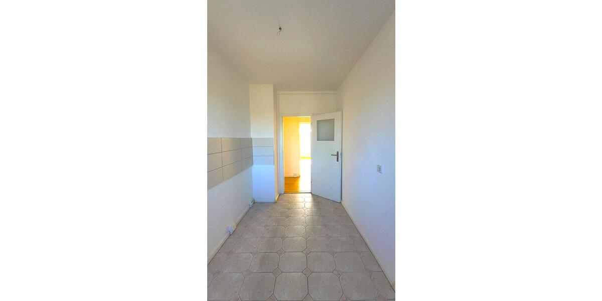 Etagenwohnung Genthin - 3 Zimmer, 61 m&sup2;, 375&euro; | Angebot:25714362