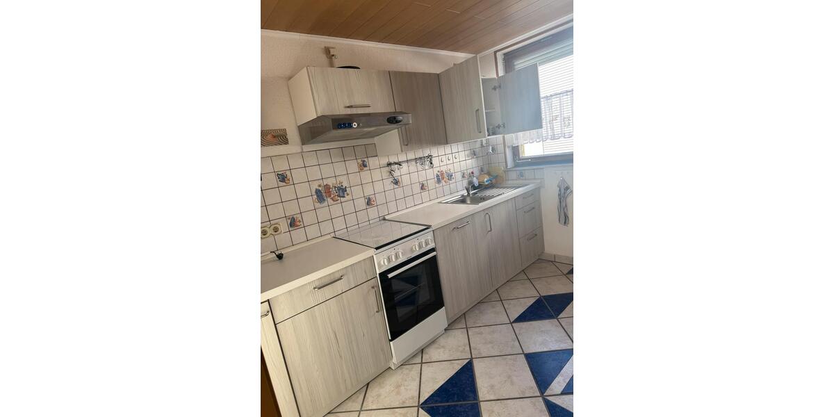 Etagenwohnung Spiesen-Elversberg Elversberg - 3 Zimmer, 90 m&sup2;, 900&euro; | Angebot:26035531