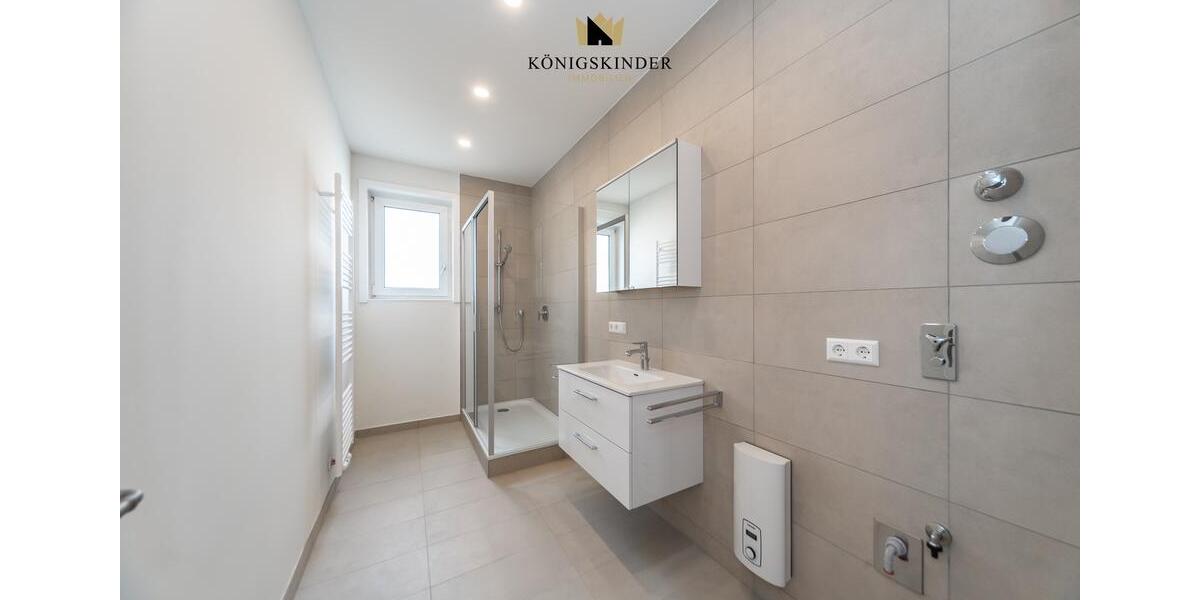 Etagenwohnung Stuttgart Bad Cannstatt - 4 Zimmer, 140 m&sup2;, 1.950&euro; | Angebot:26585778