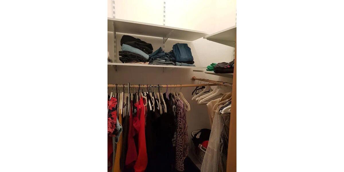 Dachgeschoßwohnung Leonberg - 2 Zimmer, 61 m&sup2;, 860&euro; | Angebot:26293141