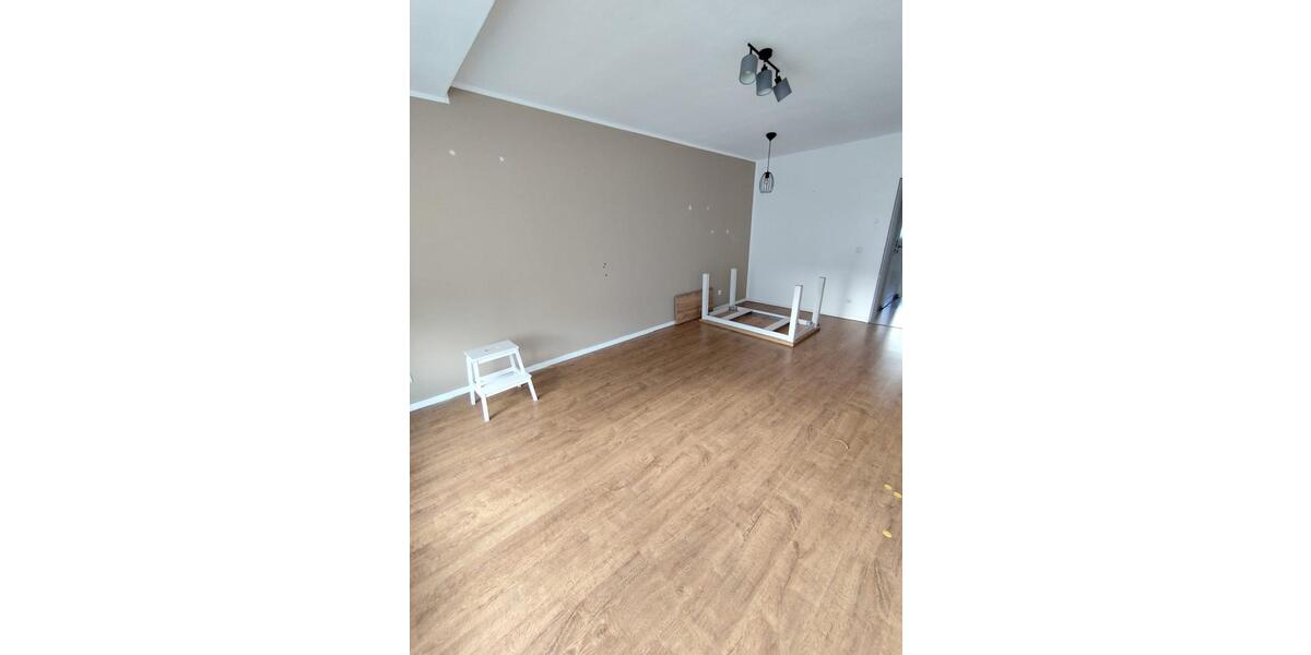 Etagenwohnung Düren Rölsdorf - 2 Zimmer, 58 m&sup2;, 830&euro; | Angebot:26256393