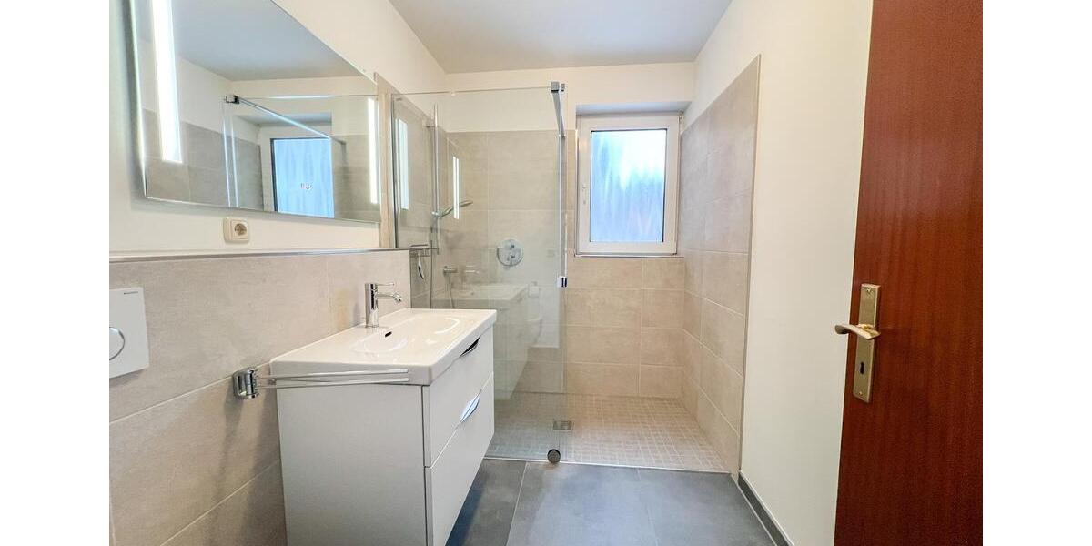 Erdgeschoßwohnung Wedel - 3 Zimmer, 81 m&sup2;, 1.180&euro; | Angebot:24703368