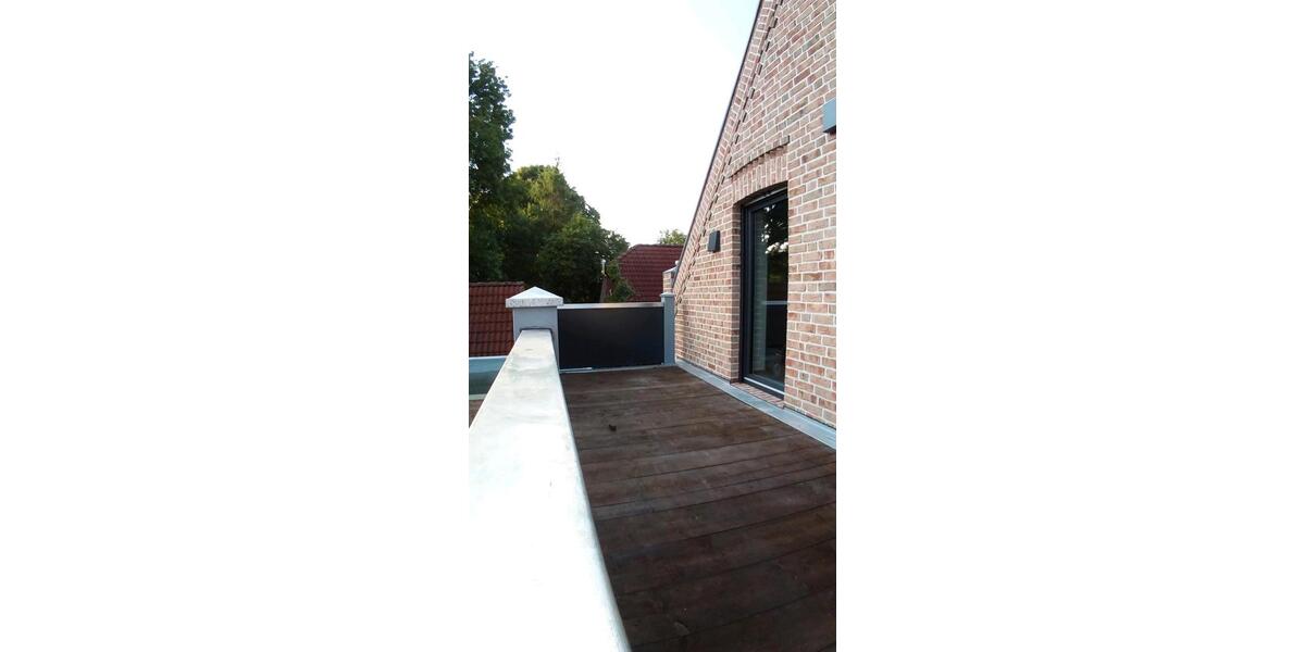 Dachgeschoßwohnung Moormerland - 3 Zimmer, 89 m&sup2;, 850&euro; | Angebot:25884000