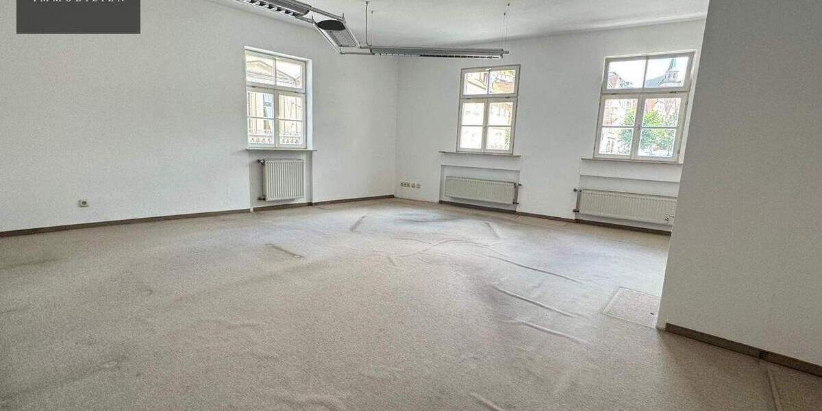 Gewerbeobjekt Kulmbach Blaich - 6 Zimmer, 212 m&sup2;, 1.060&euro; | Angebot:25665655