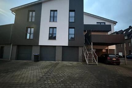 Haus Püttlingen - 4 Zimmer, 230 m&sup2;, 1.930&euro; | Angebot:24895523