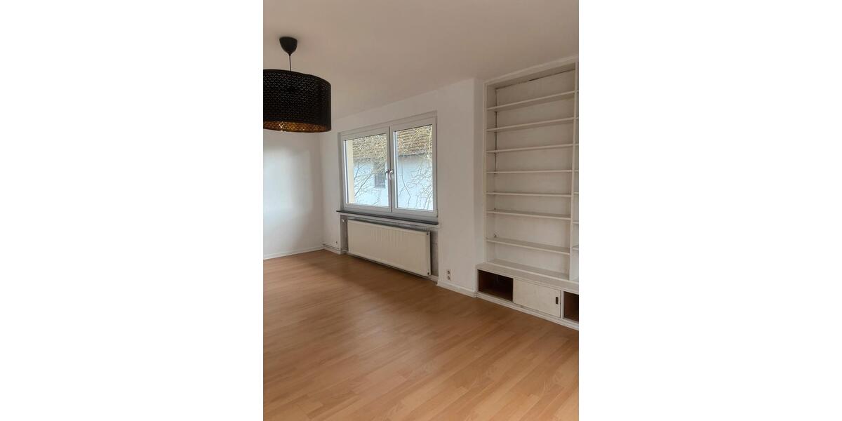 Etagenwohnung Hannover Döhren-Wülfel - 3 Zimmer, 80 m&sup2;, 900&euro; | Angebot:25979530