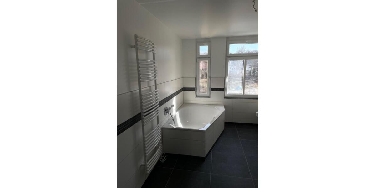 Maisonettenwohnung Pößneck - 3 Zimmer, 165 m&sup2;, 1.000&euro; | Angebot:24846772