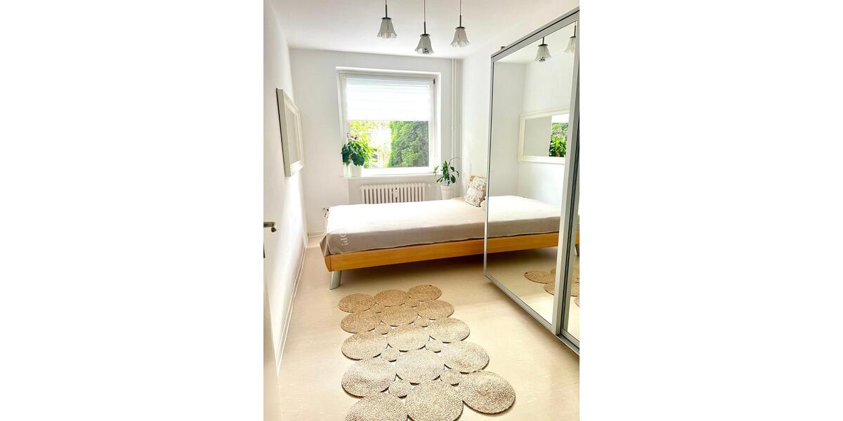 Hochparterre Hamburg Billstedt - 1 Zimmer, 90 m&sup2;, 612&euro; | Angebot:25280709