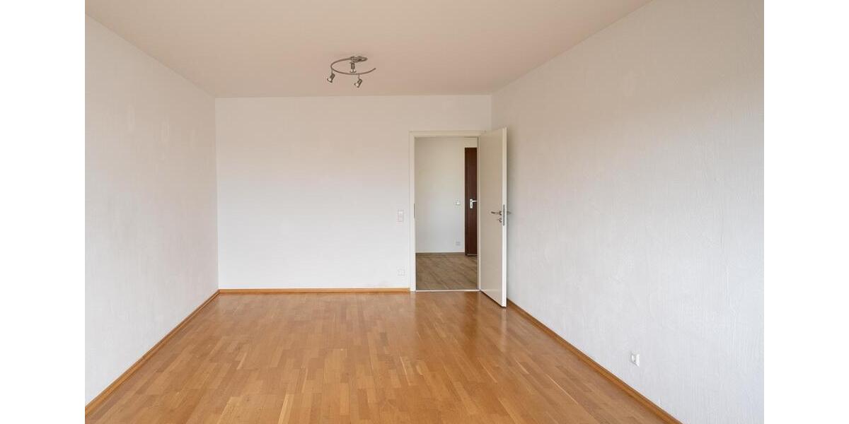 Etagenwohnung Saarlouis - 2 Zimmer, 69 m&sup2;, 680&euro; | Angebot:26609526