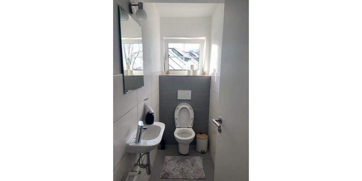 Etagenwohnung Gerabronn - 4 Zimmer, 130 m&sup2;, 1.100&euro; | Angebot:25743871