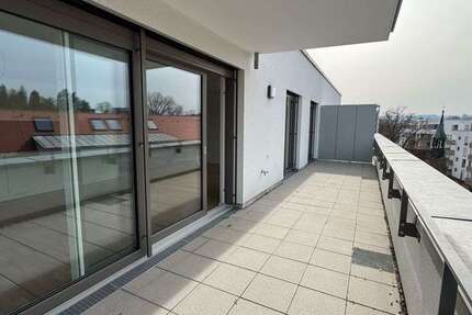 Wohnung Nürtingen - 3 Zimmer, 102 m&sup2;, 1.659&euro; | Angebot:25237976