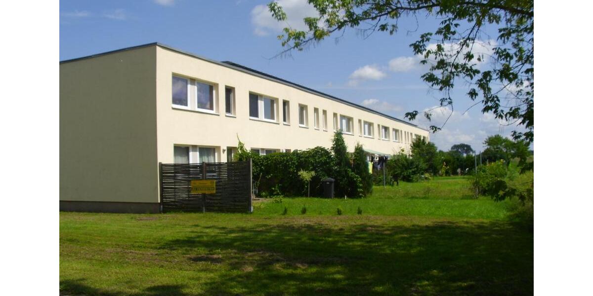 Etagenwohnung Neu Kaliß - 2.5 Zimmer, 57 m&sup2;, 400&euro; | Angebot:24572354