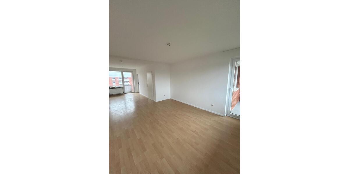 Etagenwohnung Stade Bützfleth - 4 Zimmer, 84 m&sup2;, 950&euro; | Angebot:25948860
