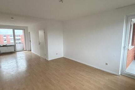 Wohnung Stade Bützfleth - 4 Zimmer, 84 m&sup2;, 950&euro; | Angebot:25948860