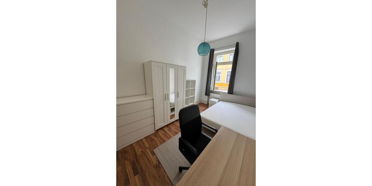 Etagenwohnung Wiesbaden - 3 Zimmer, 54 m&sup2;, 750&euro; | Angebot:25905313