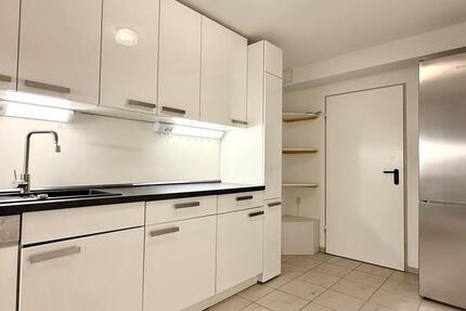 Wohnung Günzburg - 2 Zimmer, 100 m&sup2;, 875&euro; | Angebot:26609495