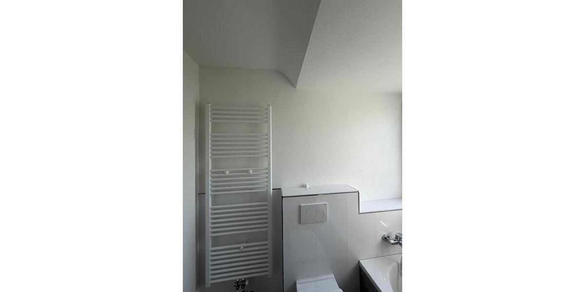 Dachgeschoßwohnung Achern - 3 Zimmer, 68 m&sup2;, 700&euro; | Angebot:26577718