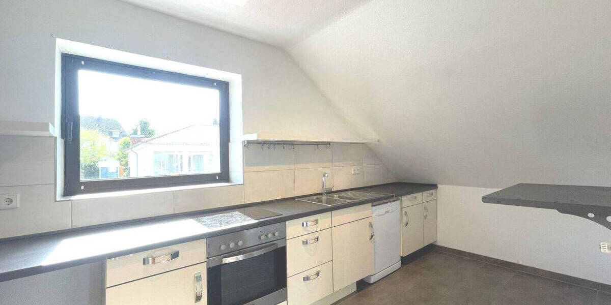Etagenwohnung Saarbrücken Alt-Saarbrücken - 3 Zimmer, 94 m&sup2;, 970&euro; | Angebot:26388800