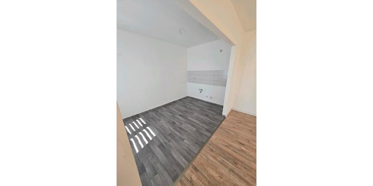 Etagenwohnung Burg - 1 Zimmer, 42 m&sup2;, 305&euro; | Angebot:26355966