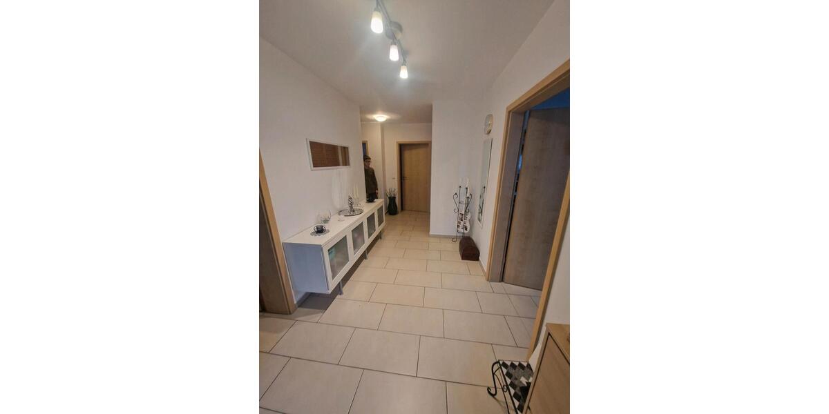 Etagenwohnung Hadamar - 3 Zimmer, 85 m&sup2;, 1.100&euro; | Angebot:24806181