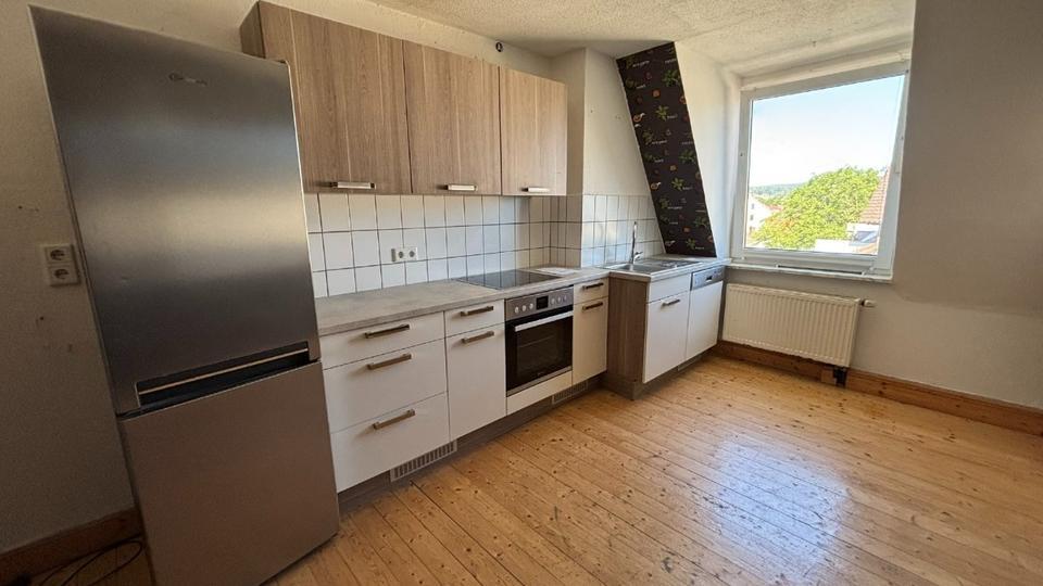Dachgeschoßwohnung Holzminden - 6 Zimmer, 150 m&sup2;, 975&euro; | Angebot:22127584