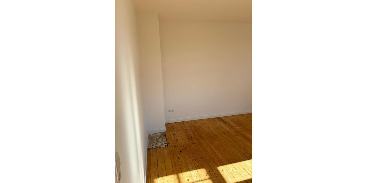 Erdgeschoßwohnung Wennigsen (Deister) - 3 Zimmer, 100 m&sup2;, 1.099&euro; | Angebot:26134863