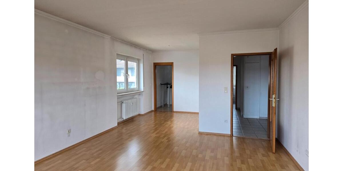Etagenwohnung Goldbach - 3 Zimmer, 93 m&sup2;, 1.020&euro; | Angebot:26456259