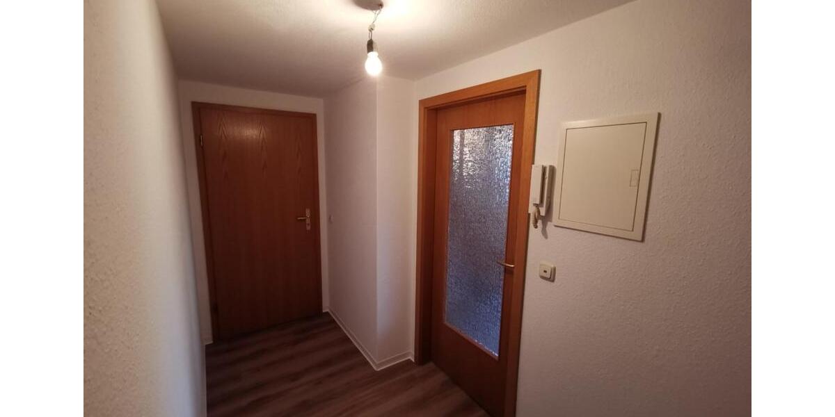 Erdgeschoßwohnung Reichenbach im Vogtland - 2 Zimmer, 49 m&sup2;, 245&euro; | Angebot:23005306