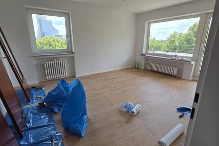 ***Frisch renoviert*** Helles 3-Zimmer-Apartment mit Balkon in Datteln zimmer