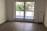Auf gute Nachbarschaft: top sanierte 2,5-Zimmer-Wohnung mit Balkon, sofort anmietbar!