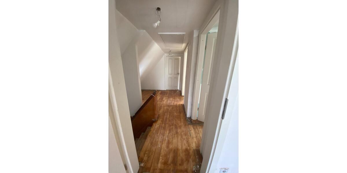 Einfamilienhaus Oberndorf - 8 Zimmer, 147 m&sup2;, 1.400&euro; | Angebot:25739509