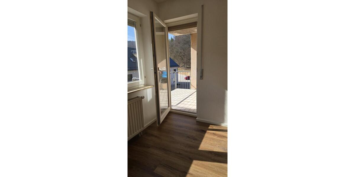 Etagenwohnung Königsbronn - 3 Zimmer, 74 m&sup2;, 880&euro; | Angebot:26295448