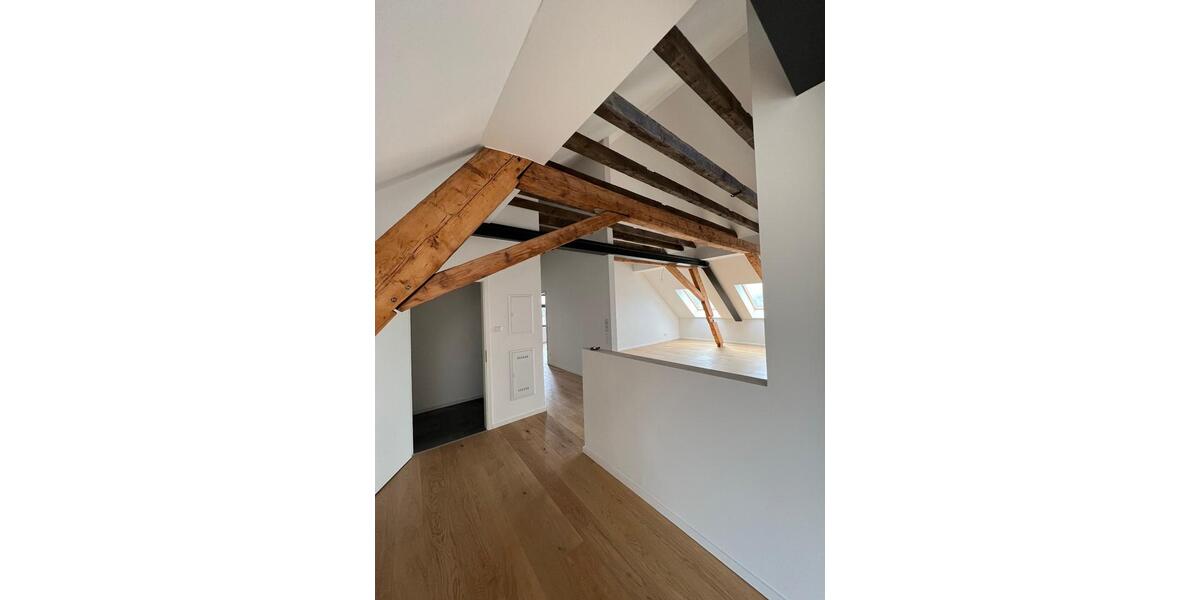 Dachgeschoßwohnung Steinfurt - 3 Zimmer, 126 m&sup2;, 1.300&euro; | Angebot:24764531