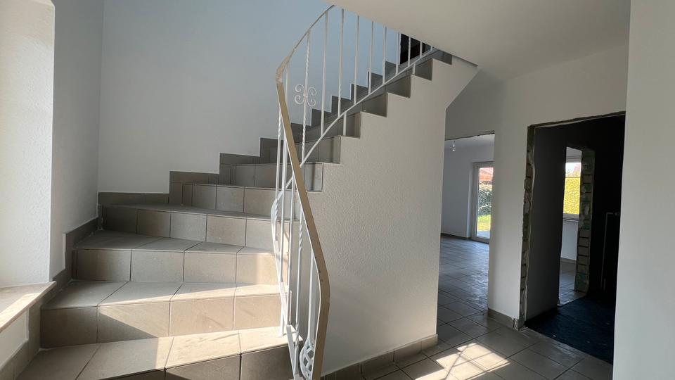 Einfamilienhaus Papenburg - 5 Zimmer, 120 m&sup2;, 880&euro; | Angebot:25887856