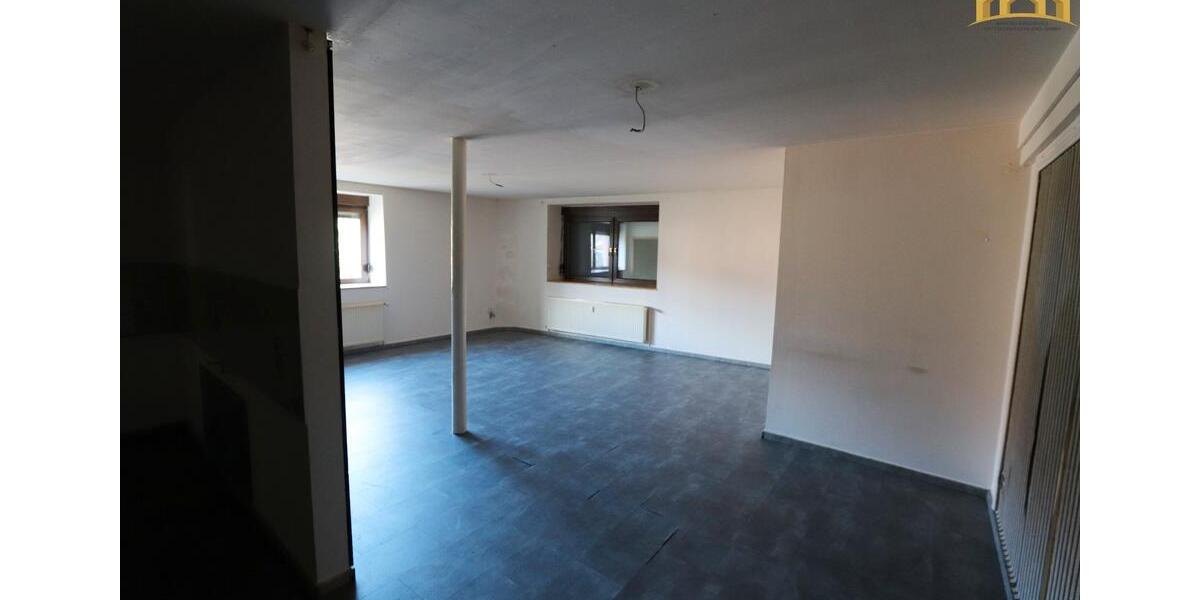Erdgeschoßwohnung Hettstedt - 1 Zimmer, 46 m&sup2;, 240&euro; | Angebot:25990007