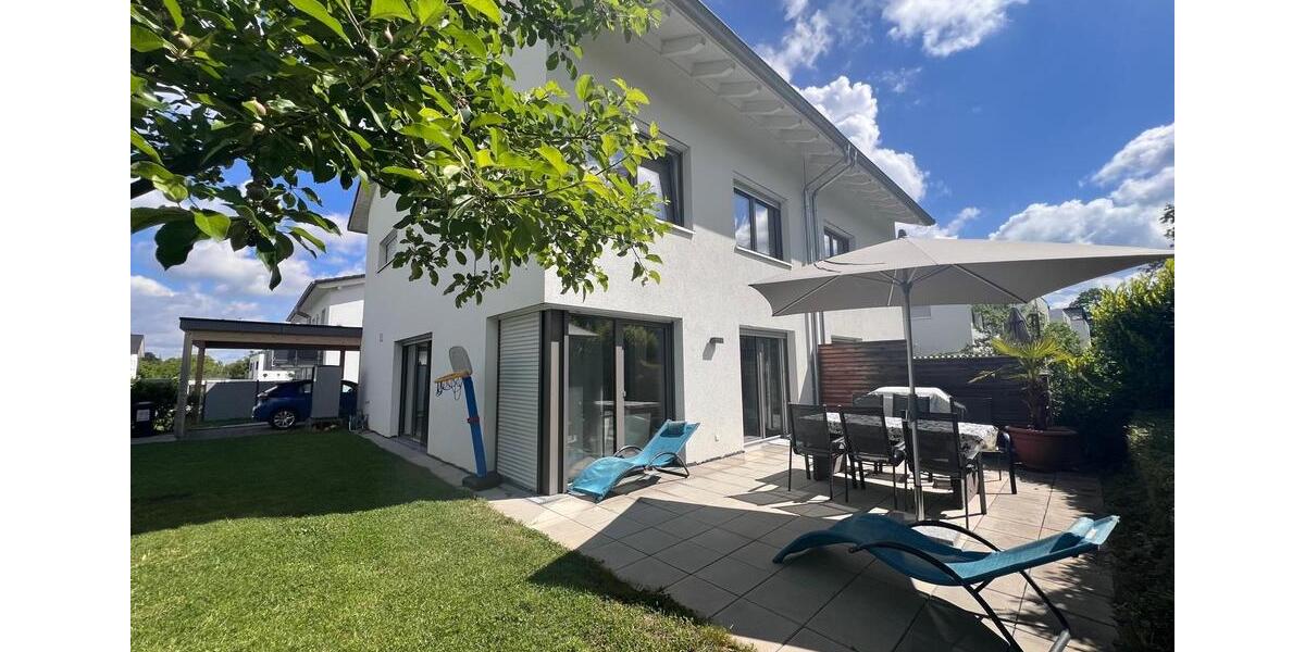 Doppelhaushälfte Schliengen - 5 Zimmer, 145 m&sup2;, 2.150&euro; | Angebot:26592159