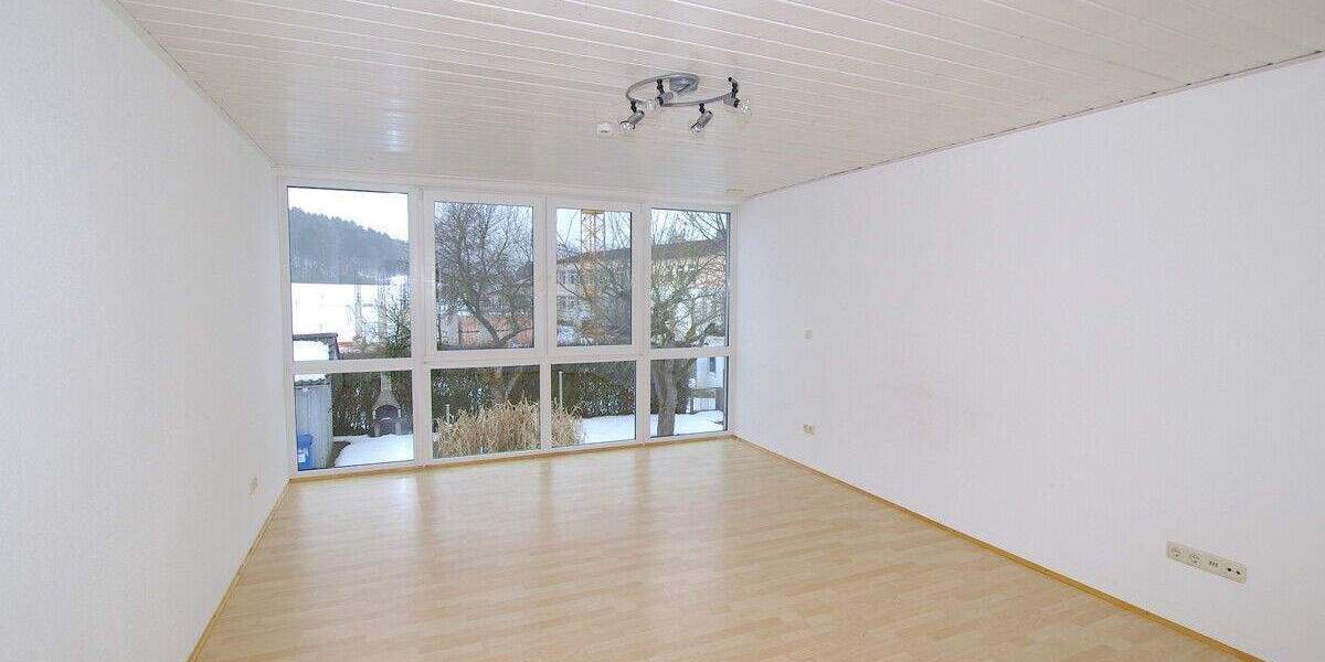 Doppelhaushälfte Lupburg - 4 Zimmer, 170 m&sup2;, 1.440&euro; | Angebot:25744435