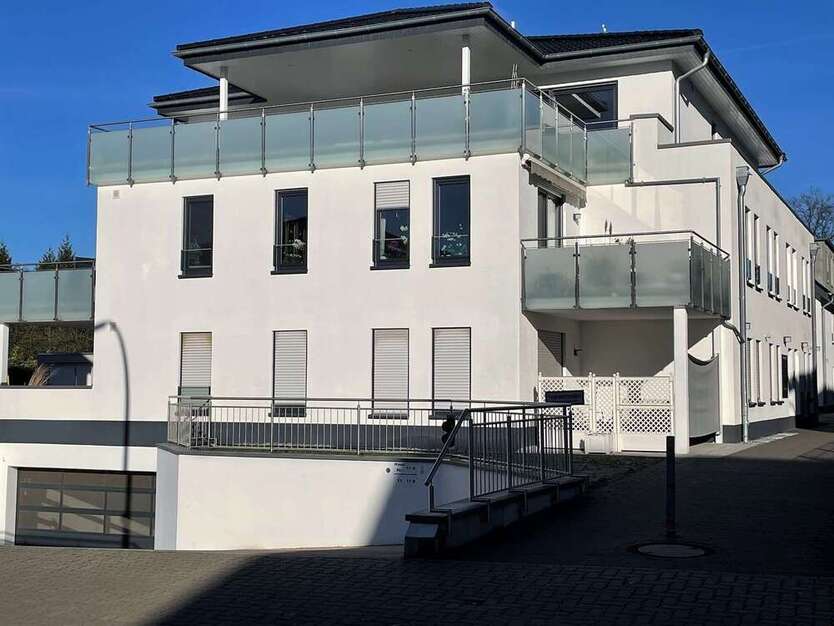 Wohnung zum Mieten in Bad Waldliesborn 950 € 84.05 m²
