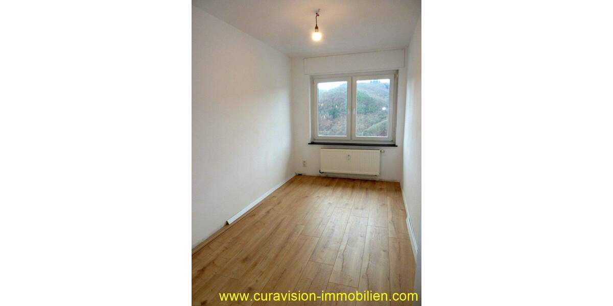Etagenwohnung Lorch - 3 Zimmer, 65 m&sup2;, 550&euro; | Angebot:23842054