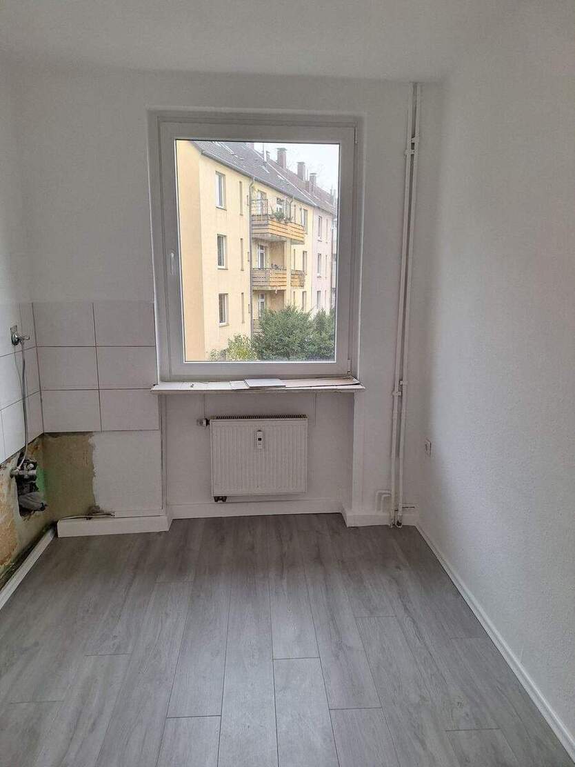 renovierte citynahe Wohnung - WG geeignet 5 zimmer