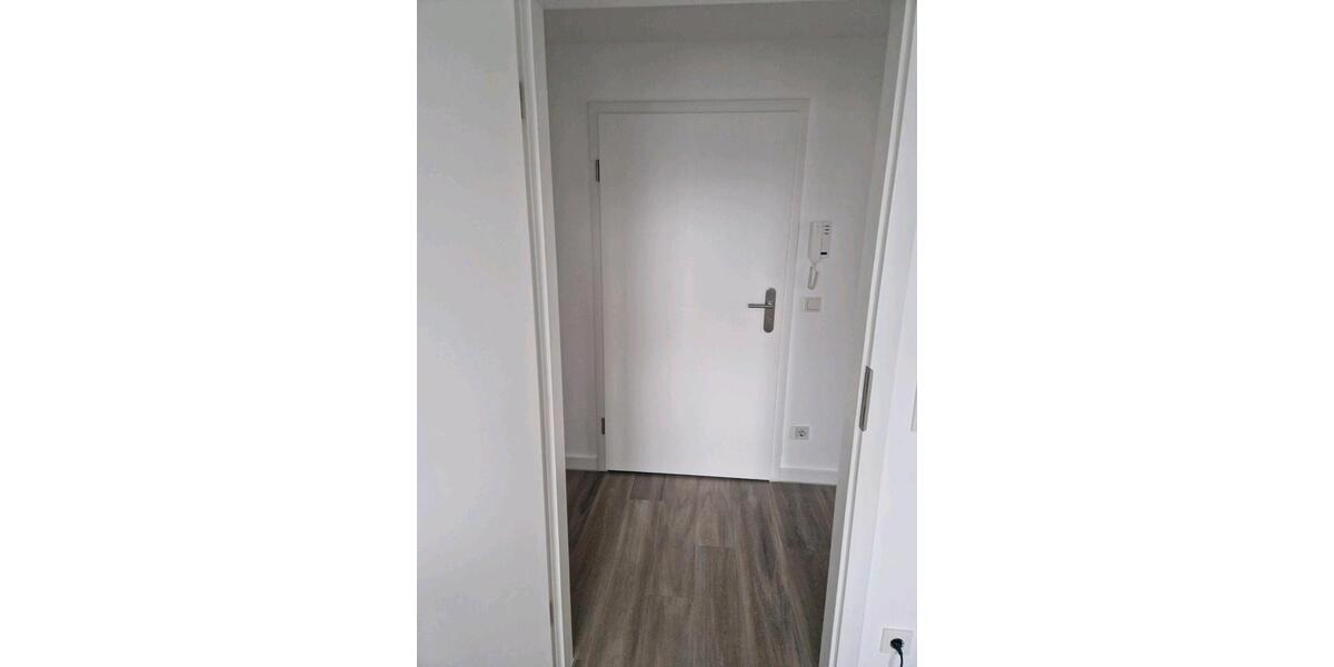 Etagenwohnung Anklam - 2 Zimmer, 82 m&sup2;, 740&euro; | Angebot:24978673