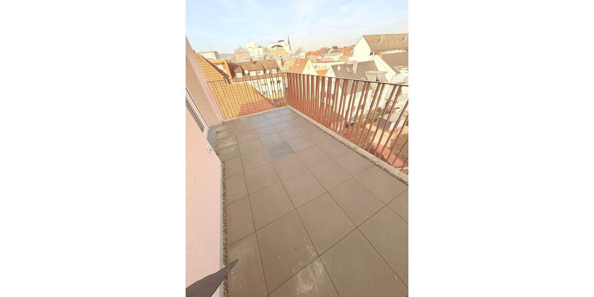 Etagenwohnung Singen Nordstadt - 3 Zimmer, 82 m&sup2;, 1.170&euro; | Angebot:24736573