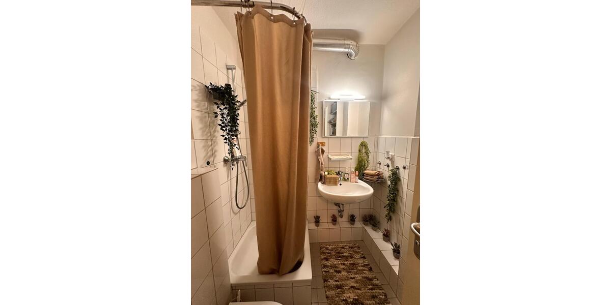 Etagenwohnung Hannover Buchholz-Kleefeld - 2 Zimmer, 63 m&sup2;, 1.250&euro; | Angebot:26454329