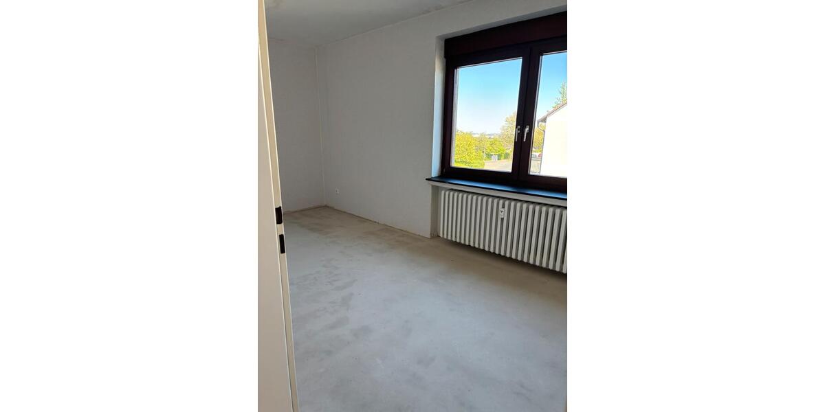 Etagenwohnung Hildesheim Bockfeld - 4 Zimmer, 87 m&sup2;, 840&euro; | Angebot:26415863