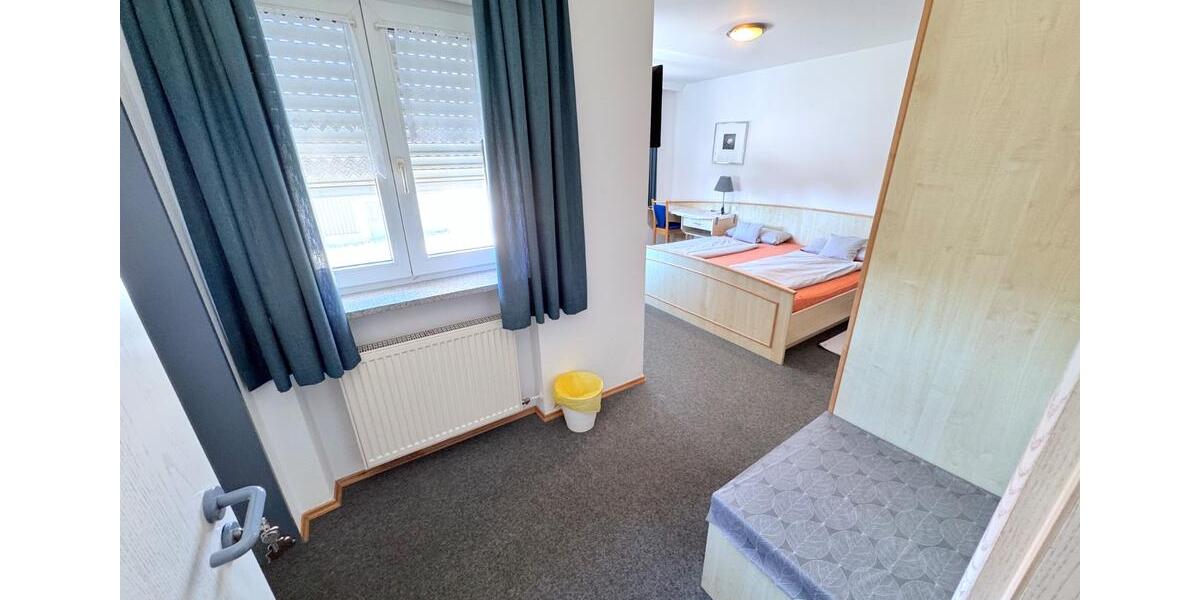 Wohnen auf Zeit Landau an der Isar - 3 Zimmer, 35 m&sup2;, 450&euro; | Angebot:25806326